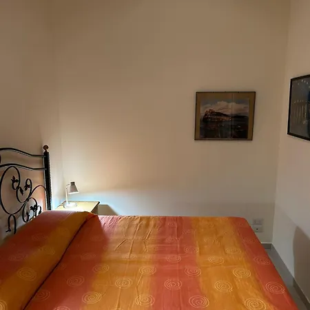 Marhaus, In Piazza Dante アパート